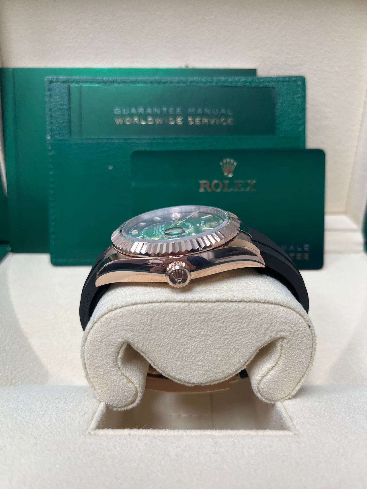 Sky-Dweller Everose Dark Rhodium Dial Oysterflex