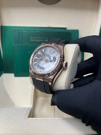 Sky-Dweller Everose Dark Rhodium Dial Oysterflex
