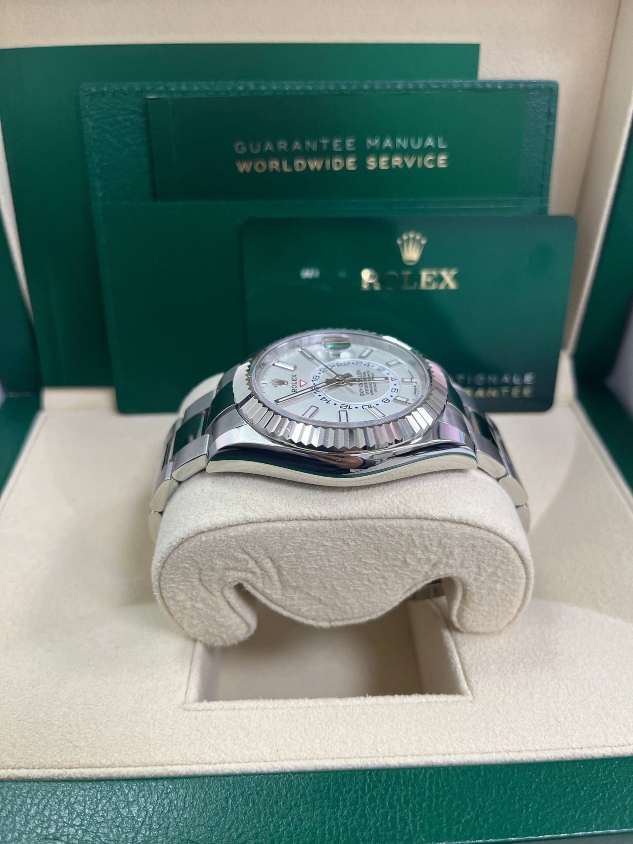 Sky-Dweller White Rolesor White Dial Oyster 336934