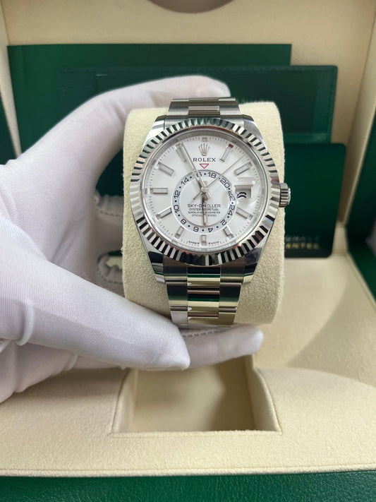 Sky-Dweller White Rolesor White Dial Oyster 336934