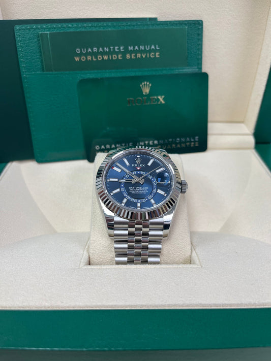 Sky-Dweller White Rolesor Blue Dial Jubilee 326934