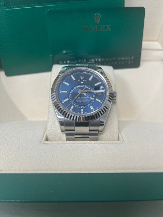 Sky-Dweller White Rolesor Blue Dial Oyster 326934
