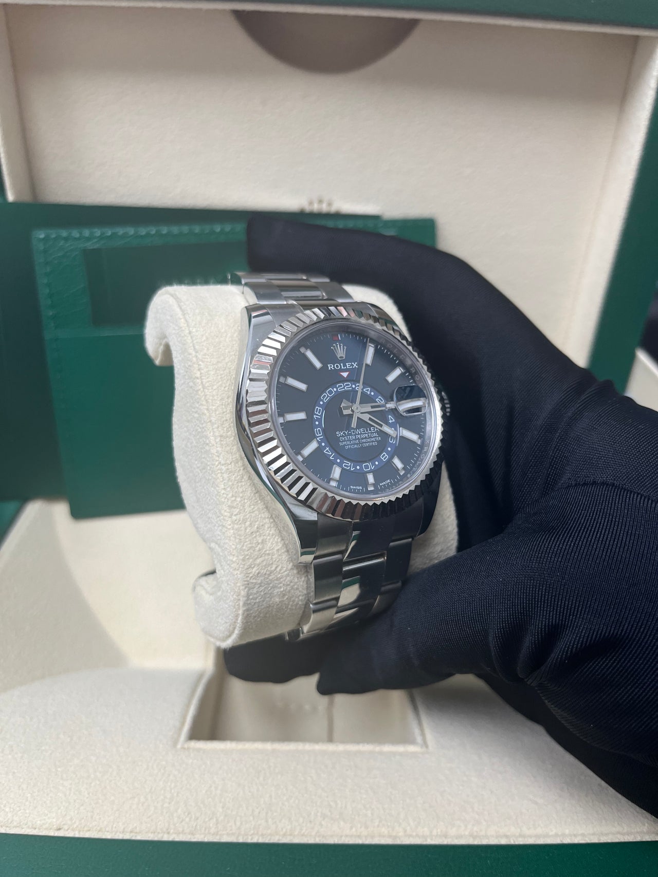 Sky-Dweller White Rolesor Blue Dial Oyster 326934