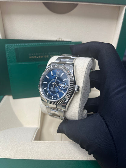 Sky-Dweller White Rolesor Blue Dial Oyster 326934