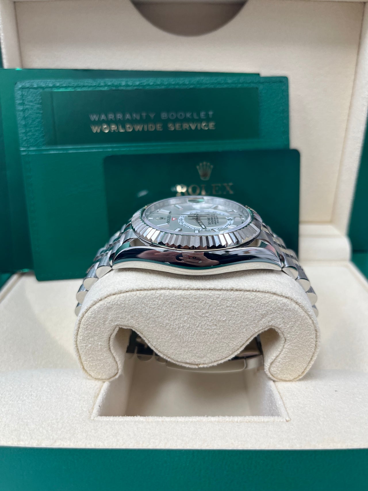 Sky-Dweller White Rolesor White Dial Jubilee 326934