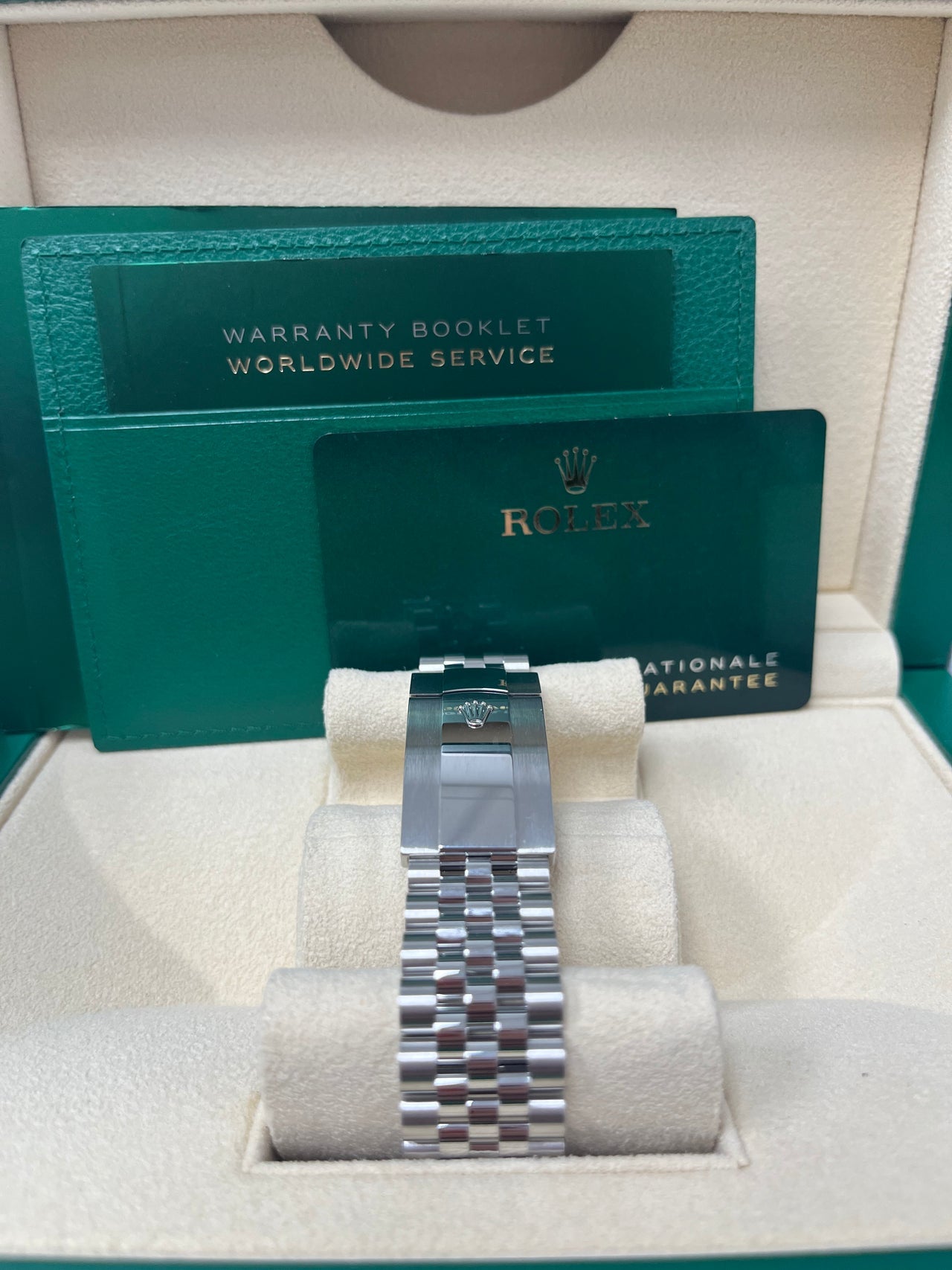 Sky-Dweller White Rolesor White Dial Jubilee 326934