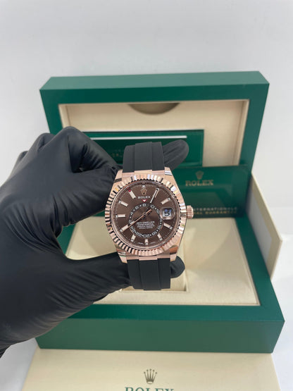 Sky-Dweller Everose Chocolate Dial Oysterflex