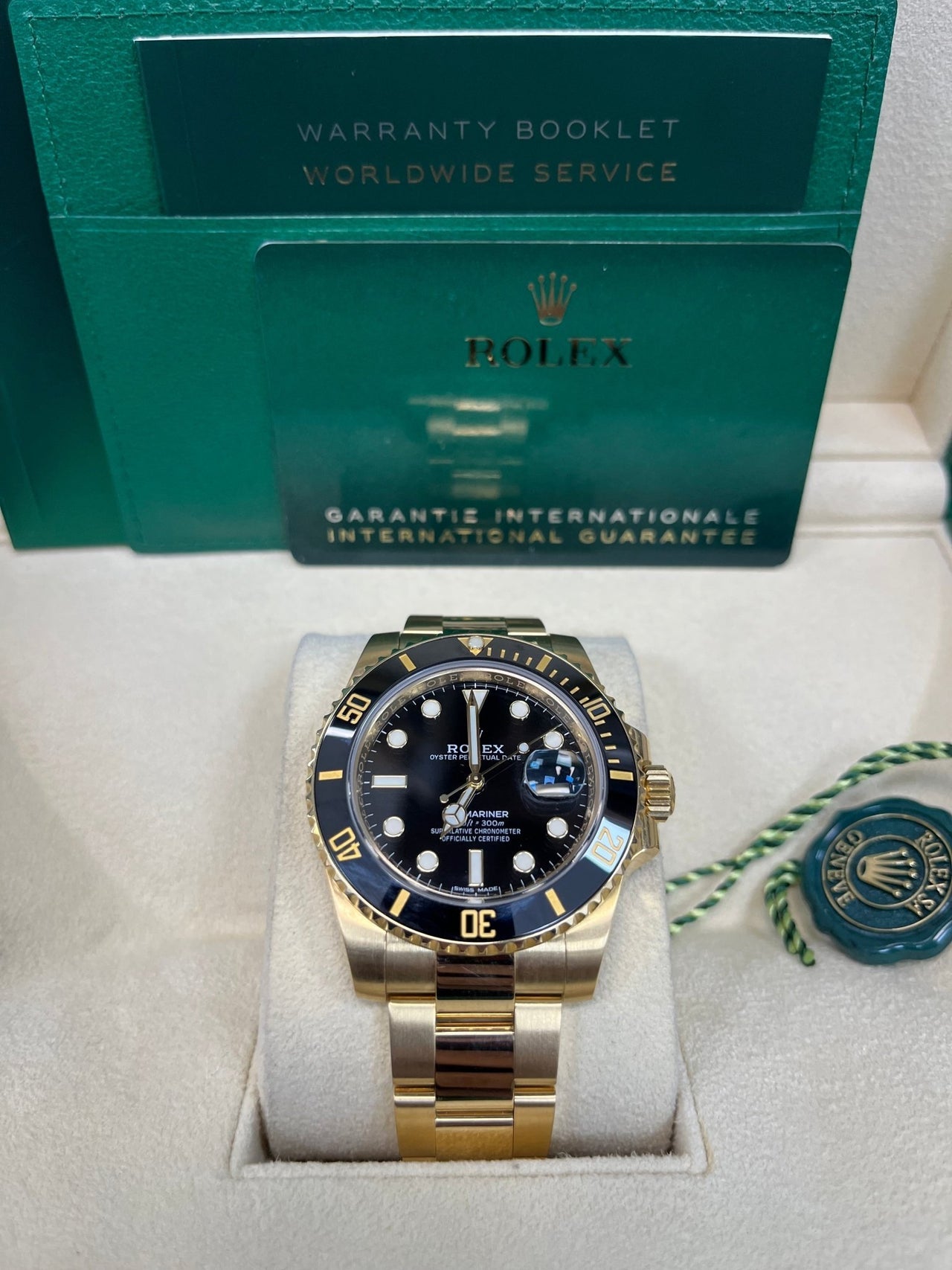 Submariner Date Yellow Gold