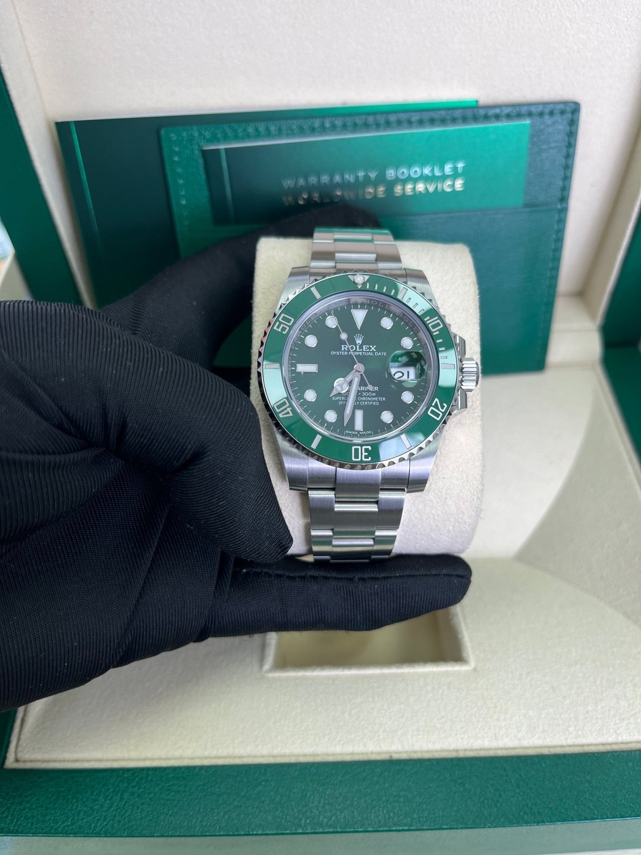 Submariner Date 'Hulk'