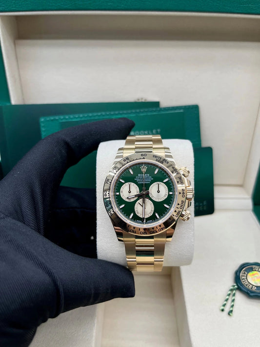 Cosmograph Daytona Green Dial Yellow Gold