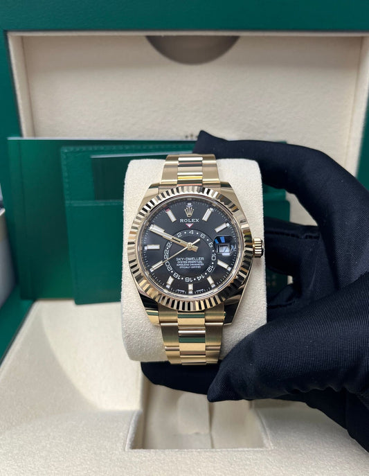 Sky-Dweller Yellow Gold Black Dial Oyster