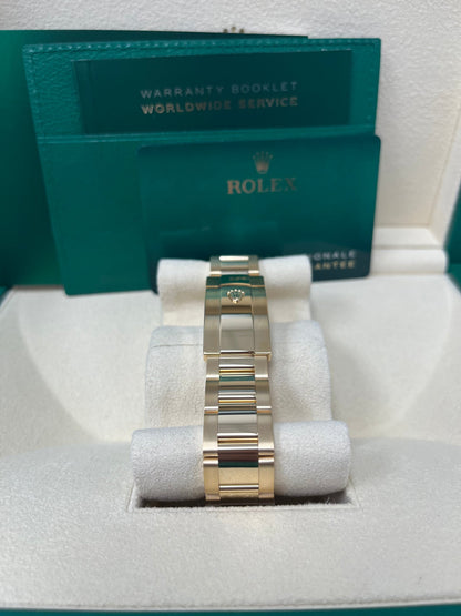 Sky-Dweller Yellow Gold Black Dial Oyster
