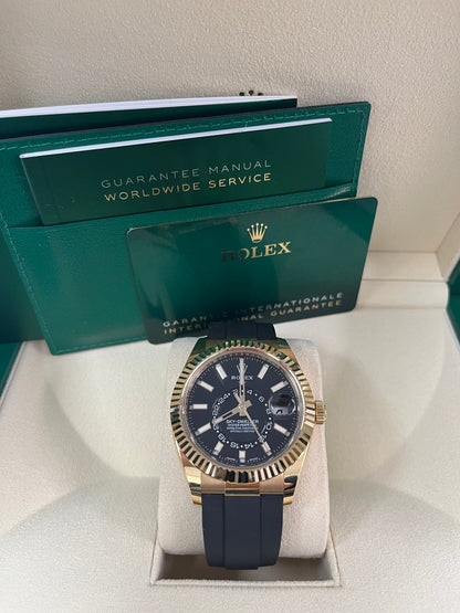 Sky-Dweller Yellow Gold Black Dial Oysterflex